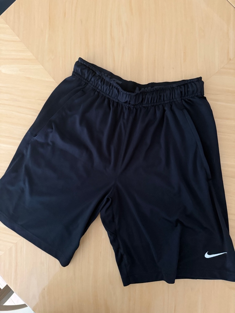 Nike Men’s Black Athletic Training Shorts with Pockets